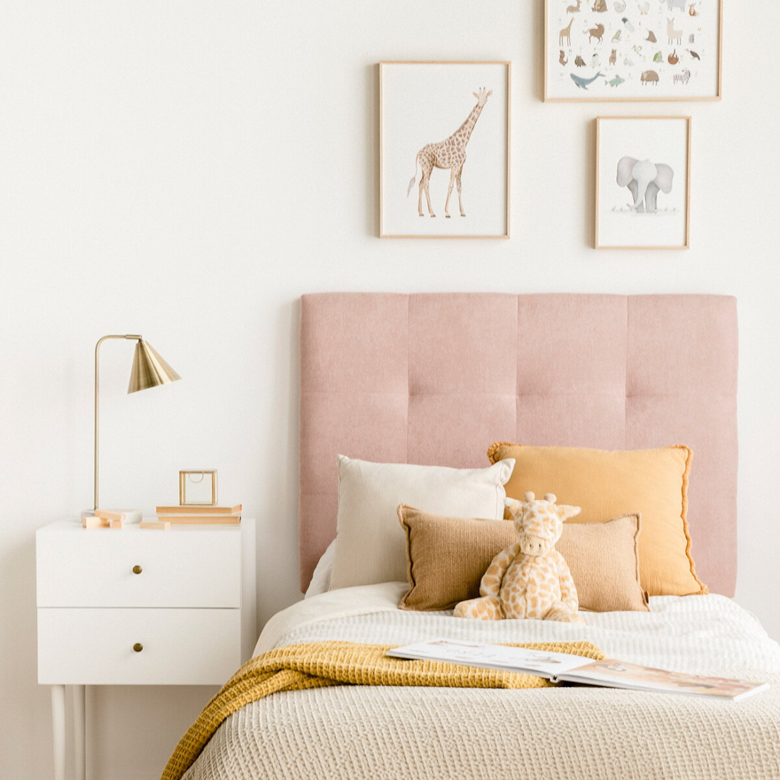 Cabecero infantil personalizable Evron Medidas cabeceros Para cama de 90 cm  Colores tapizados Nido 14 rosa | Kenayhome