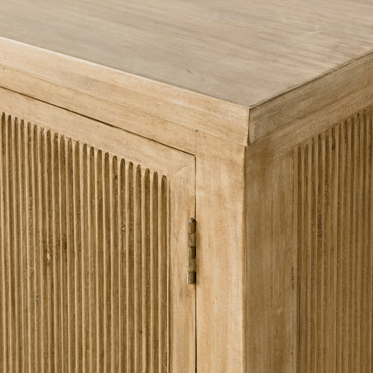 Mink console